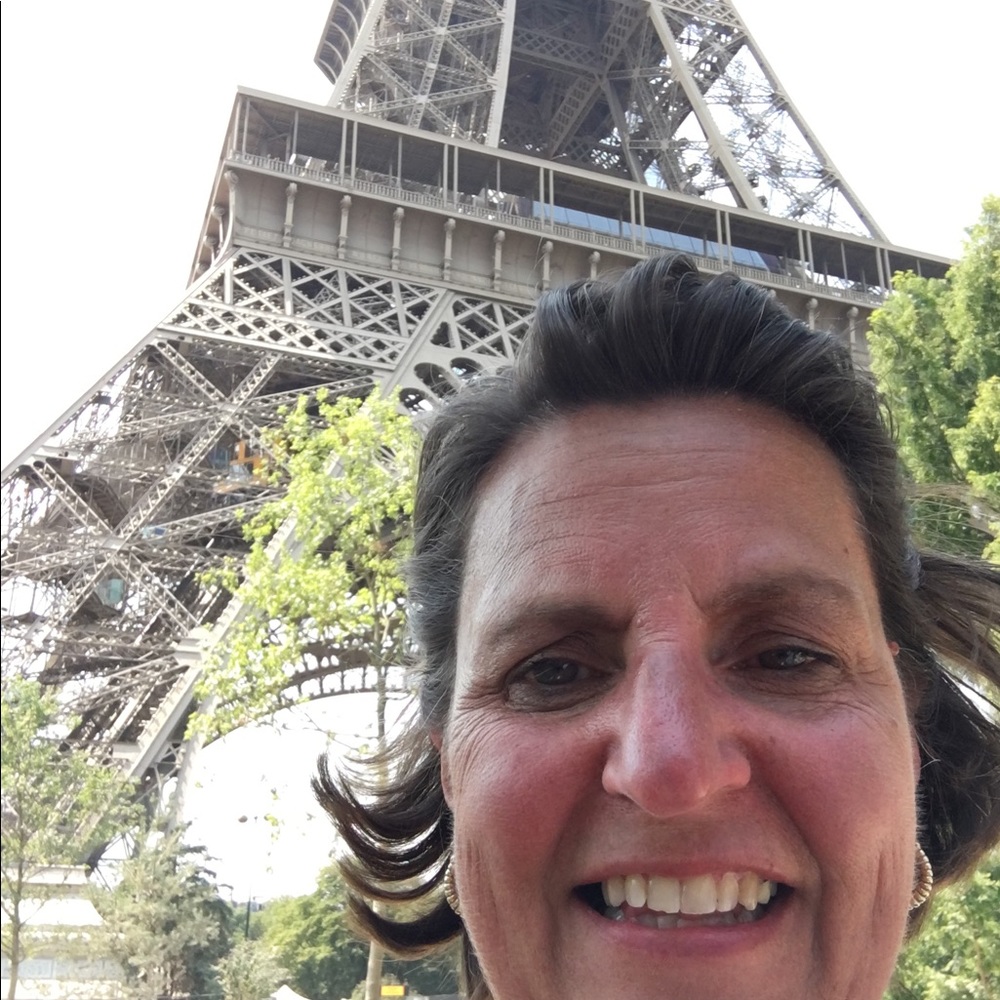 Meet your Posher, Wendy